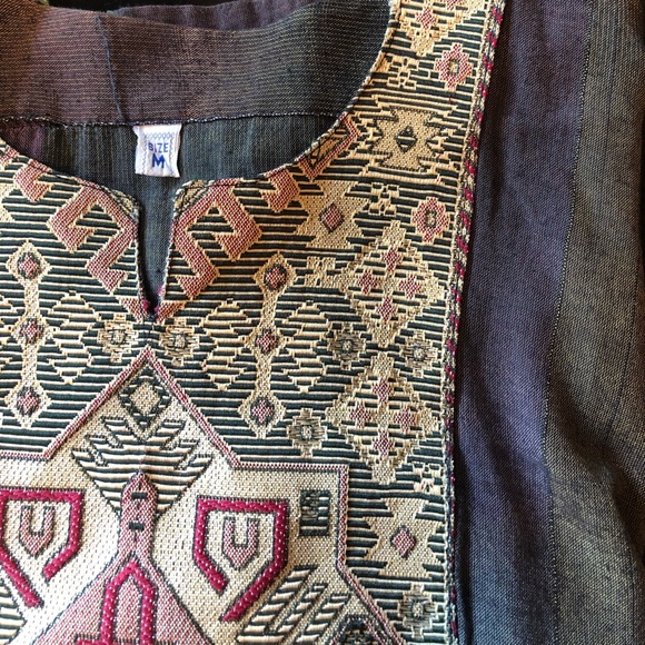 Beautiful Tunic - Picture 6 of 6